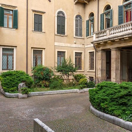 Appartamento Antica Residenza Adua Verona Esterno foto
